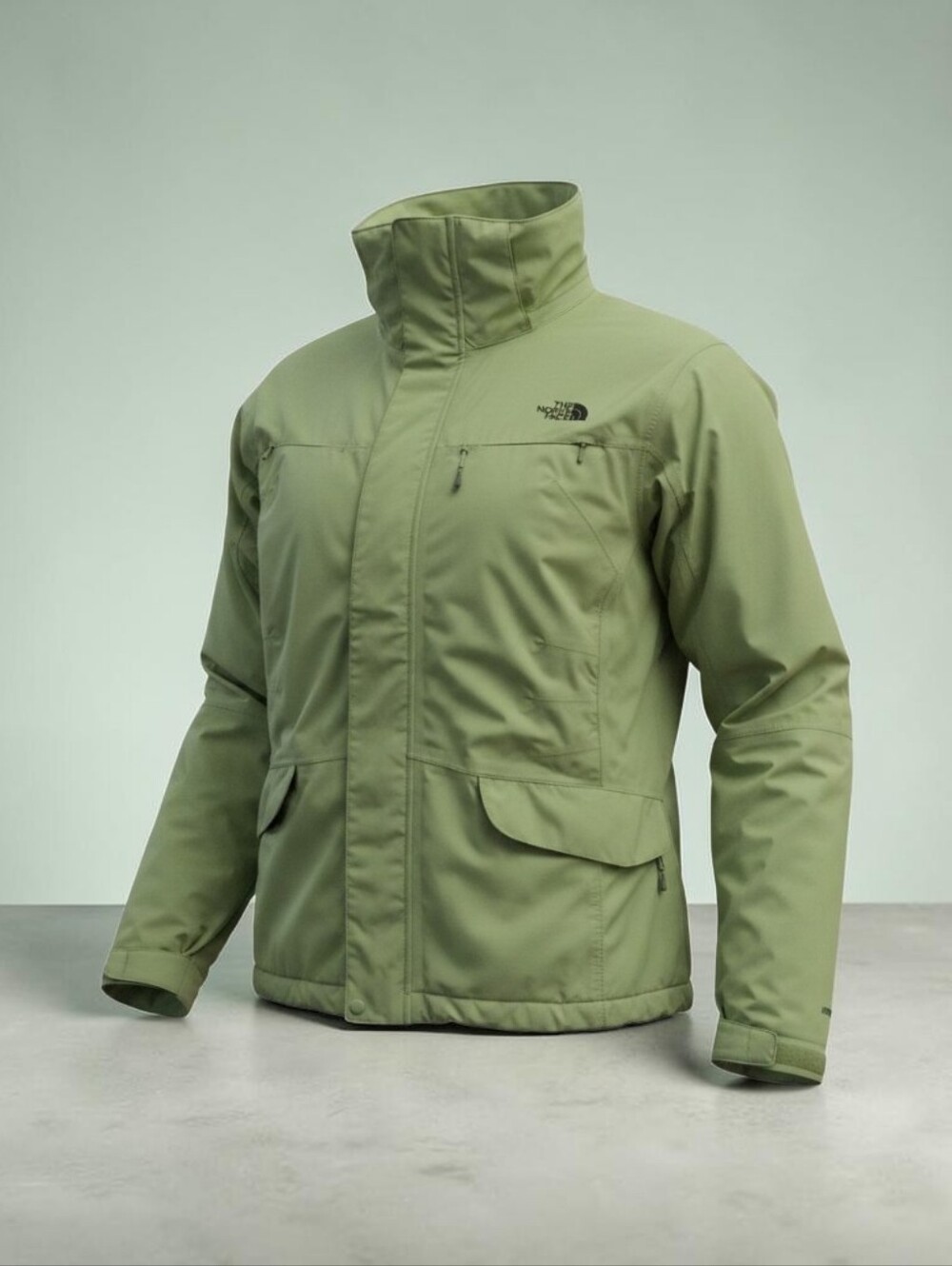 The North Face Women's Green Jacket Hy Vent windbreaker Coat